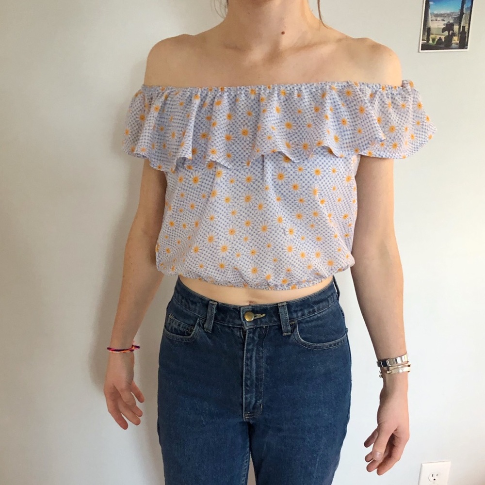 Daisy & gingham top